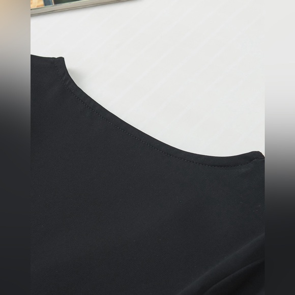 Black Pearl Mesh Flounce Sleeve V Neck Blouse - Picture 13 of 15